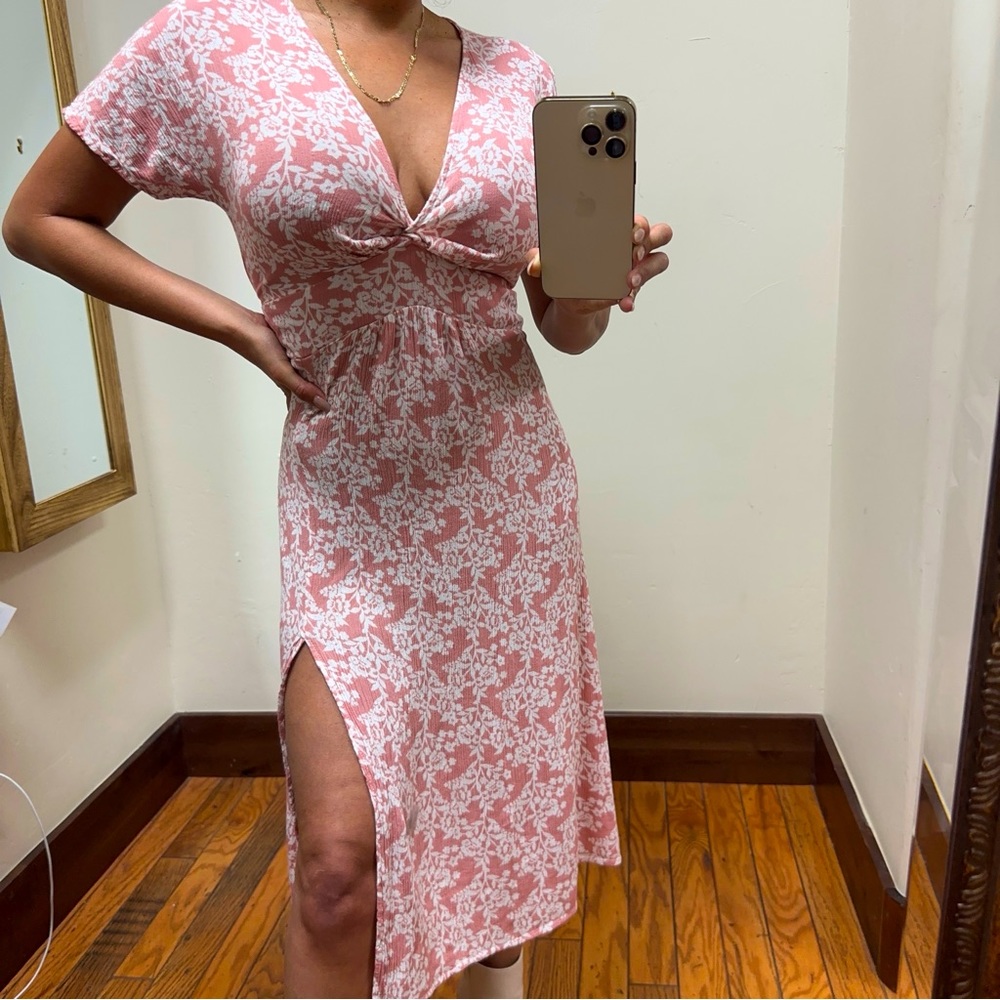 🌸🌸🌸 SPRING DRESS SIMPLY GORGEOUS - Picture 2 of 5